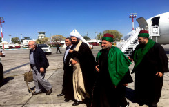 وفدُ العتبةِ العبَّاسيَّةِ المُقدَّسةِ يصلُ إلى الجمهوريّةِ الإسلاميّة الإيرانيّة لحضورِ فعاليات مسابقة (شوق تلاوت)