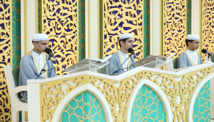 المجمع العلمي يشرك فئة البراعم في فعاليات الختمة القرآنية المركزية