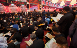 معهد القرآن الكريم يهدي أكثر من عشر ختمات قرآنية للإمام الحسين وأخيه أبي الفضل العباس عليهما السلام