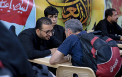 معلمو مشروع تعليم القراءة الصحيحة يواصلون تقديم الخدمات القرآنية لزائري الأربعين في كربلاء