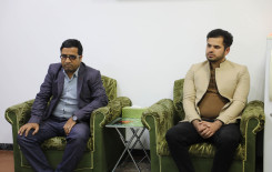 مدير معهد القرآن الكريم يُكرم عددًا من أساتذة مشروع حفظ الكتاب العزيز في كربلاء المقدسة