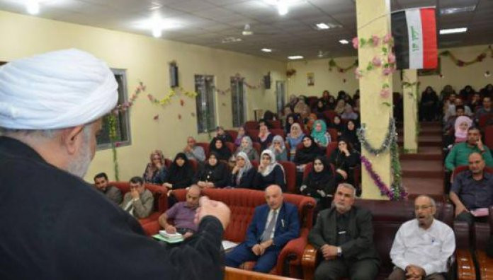 أساتذة وطلبة الدراسات العليا في كلية العلوم الاسلامية - جامعة بغداد – يتواصلون مع النتاج الفكري المفعم للعتبة العباسية المقدسة