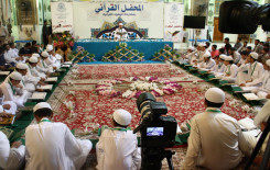 طلبة مشروع أمير القرّاء يشاركون في المحفل القرآني الأسبوعي لدار القرآن الكريم في العتبة العلوية المقدسة.