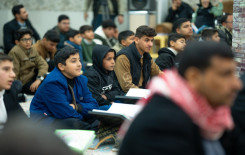 احتفاءً باليوم الوطني للقرآن الكريم .. المَجمَع العلميّ يقيم محفلاً قرآنيًا في قضاء الهندية